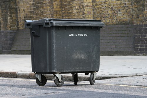 Eco-friendly lorries available for hire in Herne Hill